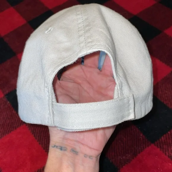 Men’s/women’s a Volkswagen adjustable strap baseball hat! - Picture 4 of 4